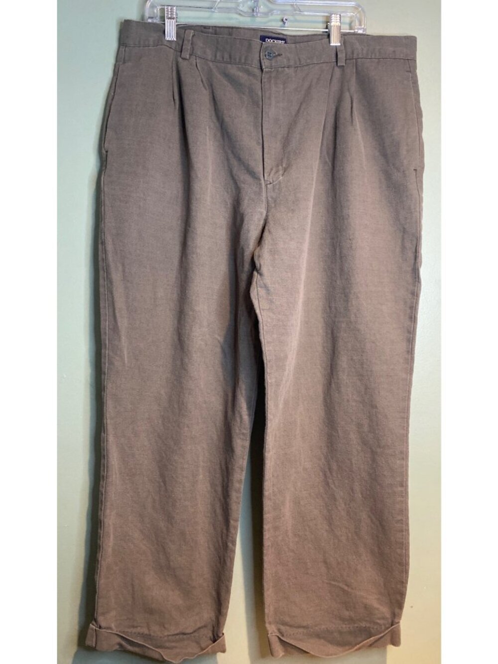 Dockers Mens 40x29 Linen Cotton Khaki Pleated Pants No Wrinkle Career Office